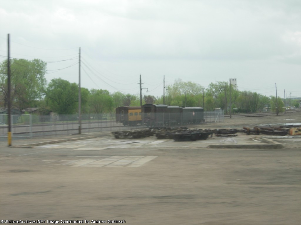 CN 15002, MILW 261 Tender + 250002 Cloudy Day